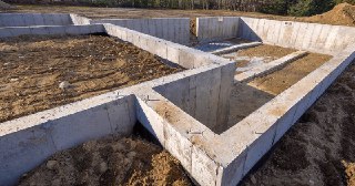 Ленточный фундамент Северск цена от 2684 руб.